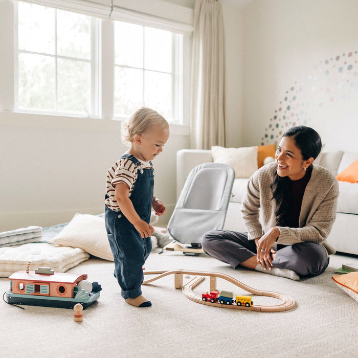 UPPAbaby Mira 2-in-1 Bouncer & Seat - Cullen's Babyland & Playland