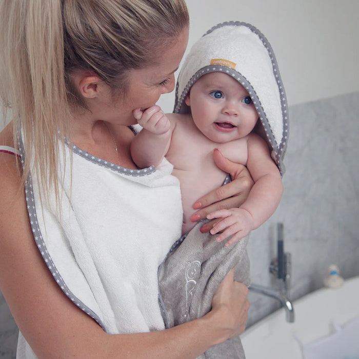 Sweet Dreams Inc Cuddledry Handsfree Baby Towel