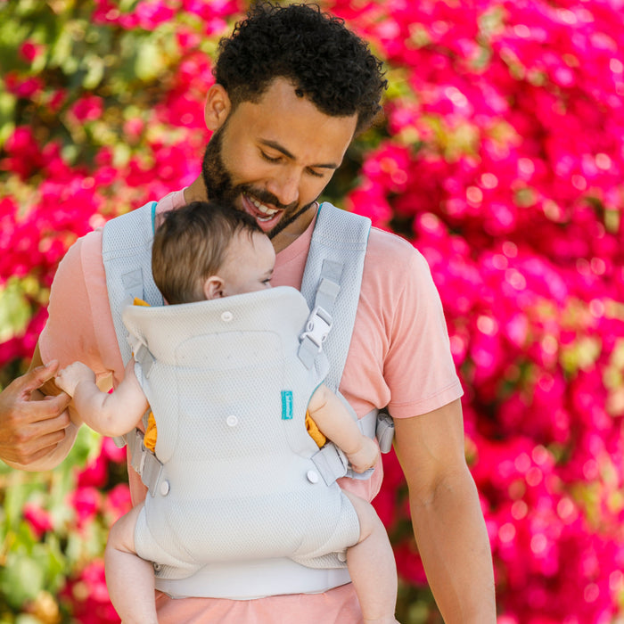 Infantino Flip 4-in-1 Light & Airy Convertible Carrier