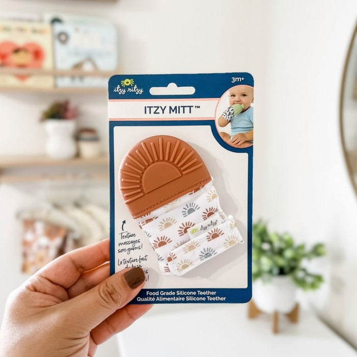 Itzy Ritzy Itzy Mitten | Terracotta Sunrise