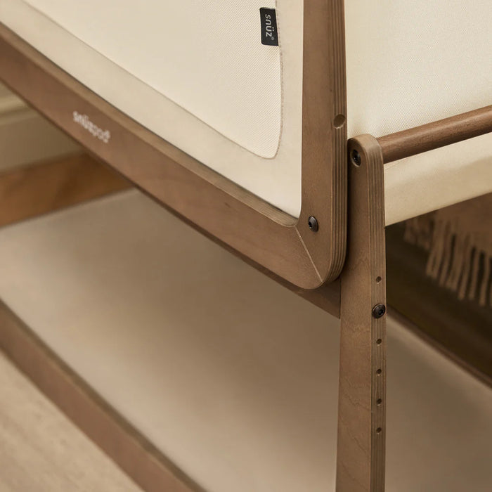 Snuz Pod Bedside Bassinet - Walnut