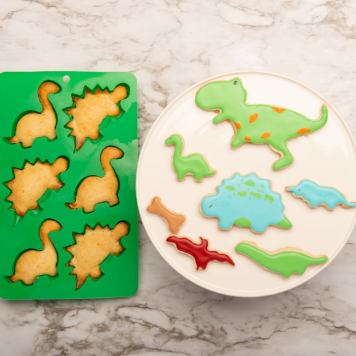 Handstand Kitchen Ultimate Dinosaur Baking Party Set