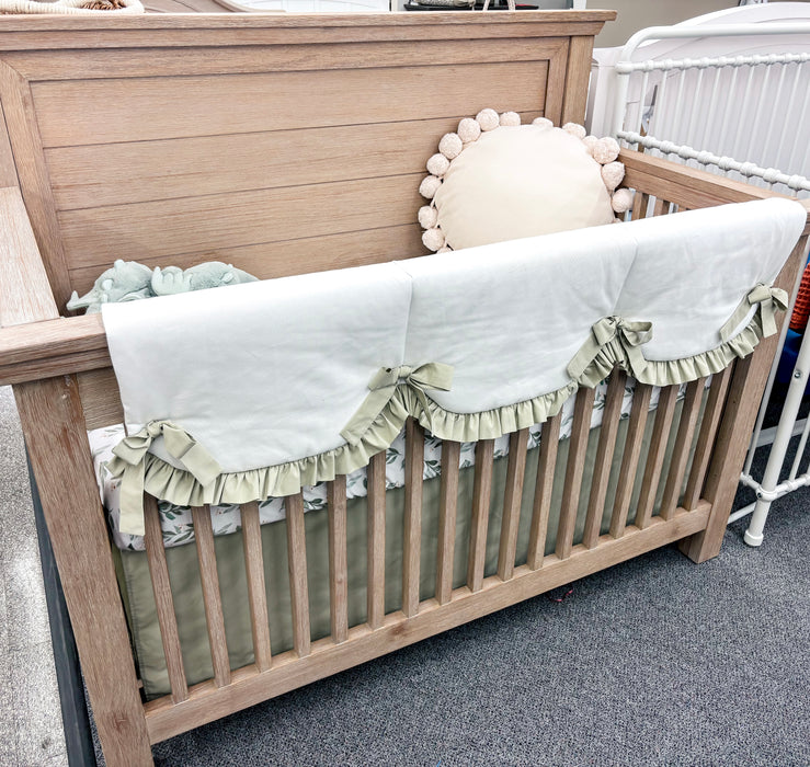 CUSTOM BEDDING
