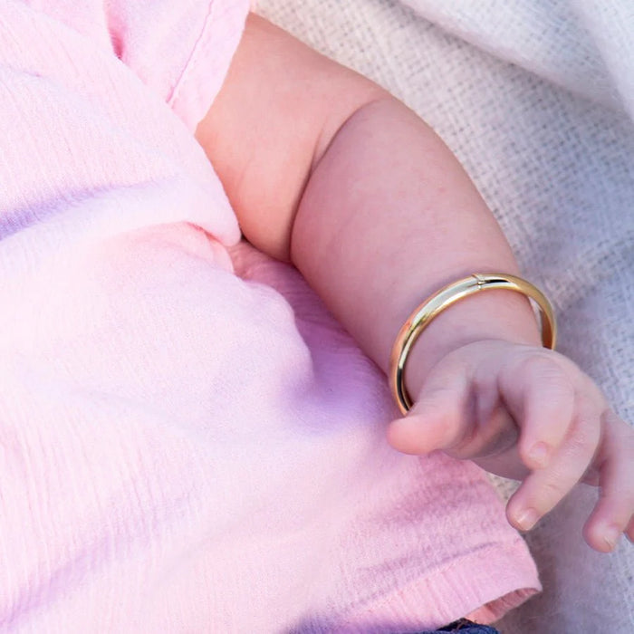 Cherished Moments Classic Gold Plated Bangle(SM)