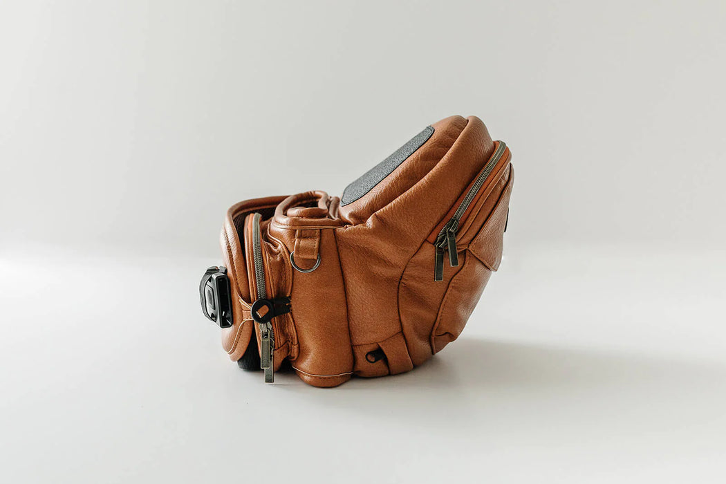 Tushbaby Vegan Leather Hipseat - Cognac
