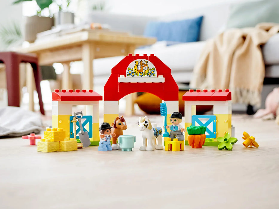 Lego Duplo Horse Stable and Pony Care