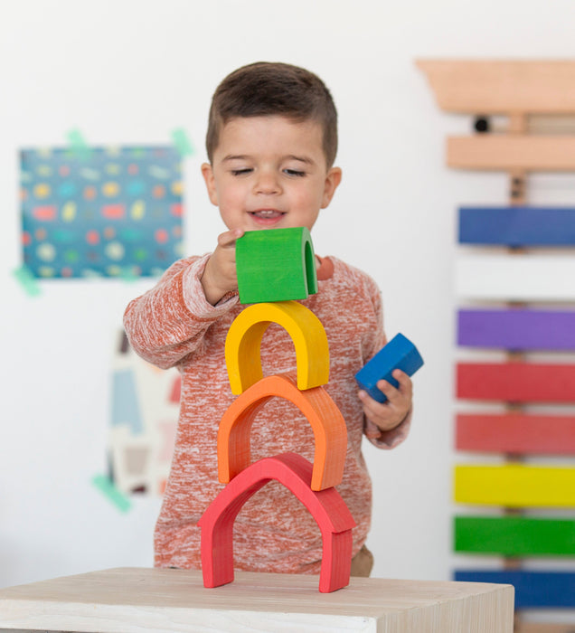 Hearthsong 5-Piece Wooden Stackable Nesting Blocks Play Set