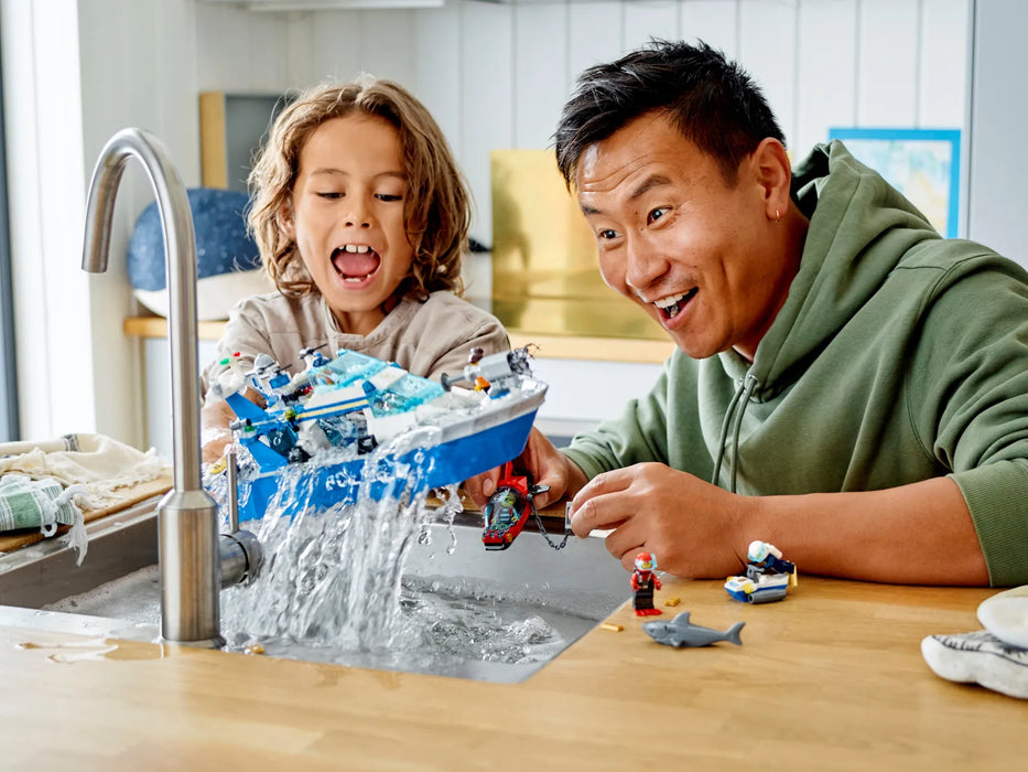 Lego City Police Patrol Boat