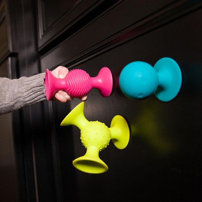 Fat Brain Toys Pip Squigz
